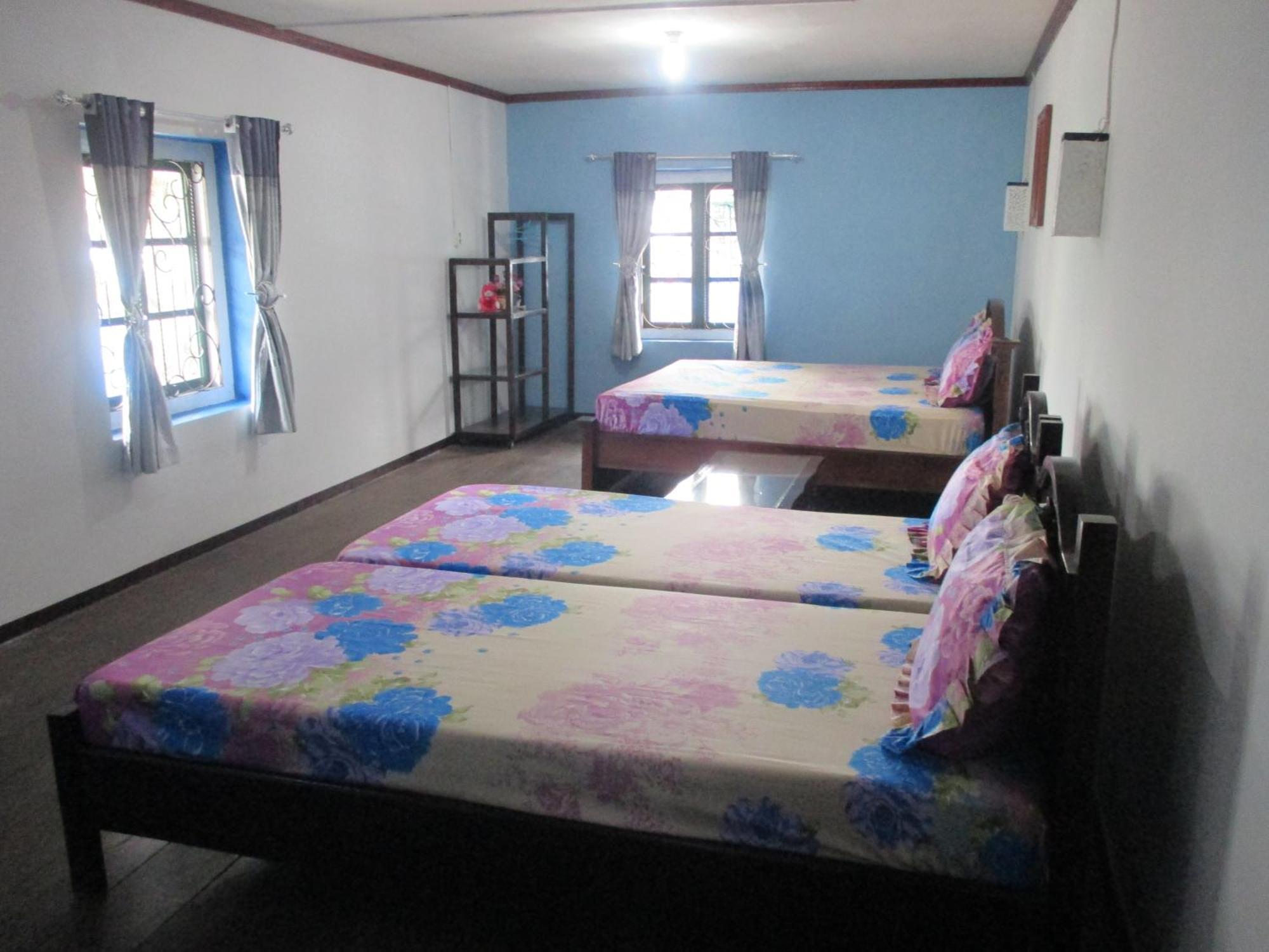 Mjr Ticketing Guest House Ruteng Zimmer foto